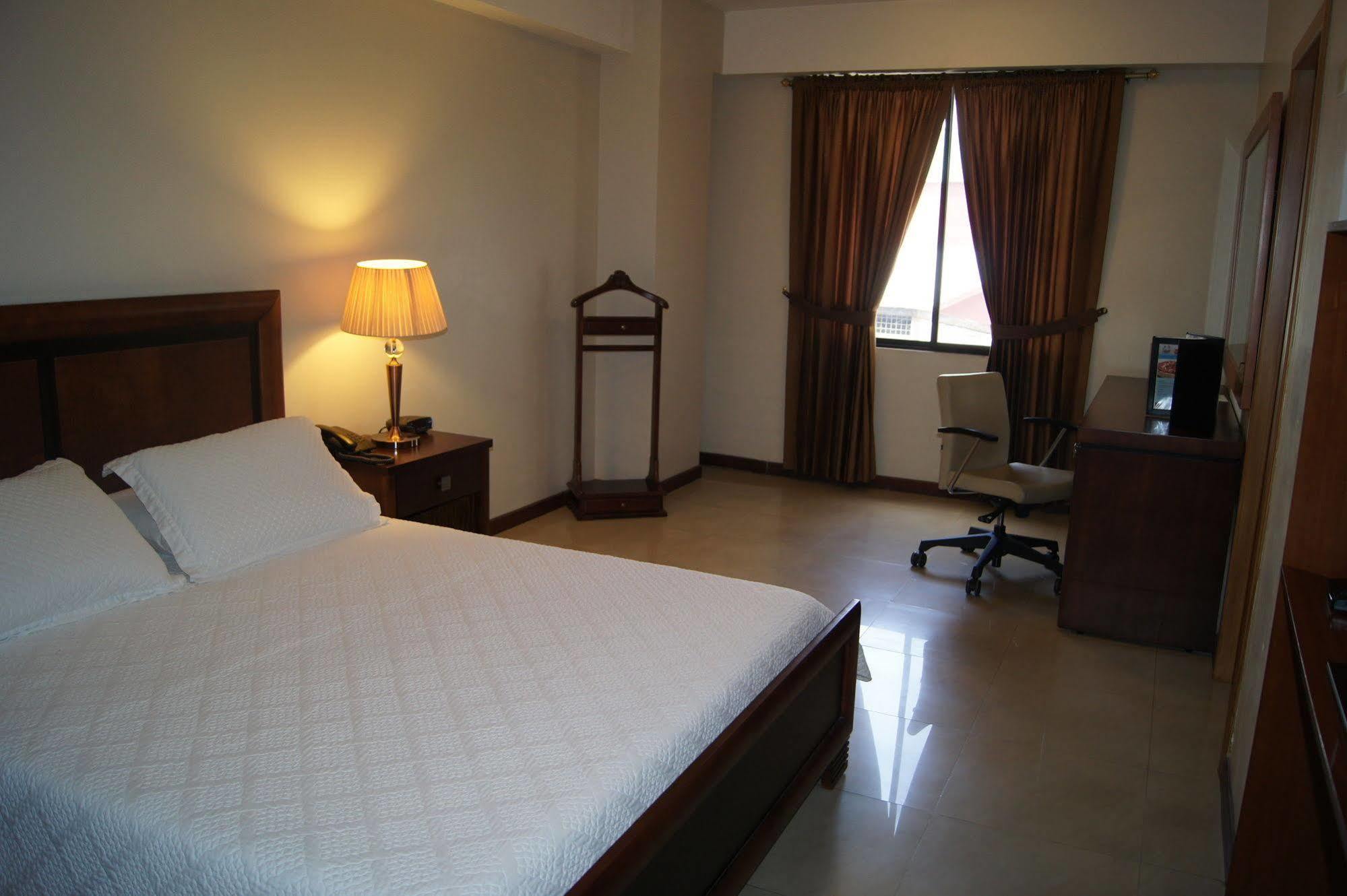 Hotel Marcelius Guayaquil Exterior foto
